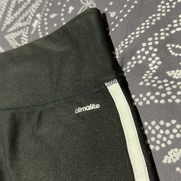 ADIDAS Size M Leggings Excellent Condition BLACK - Picture 5 of 5